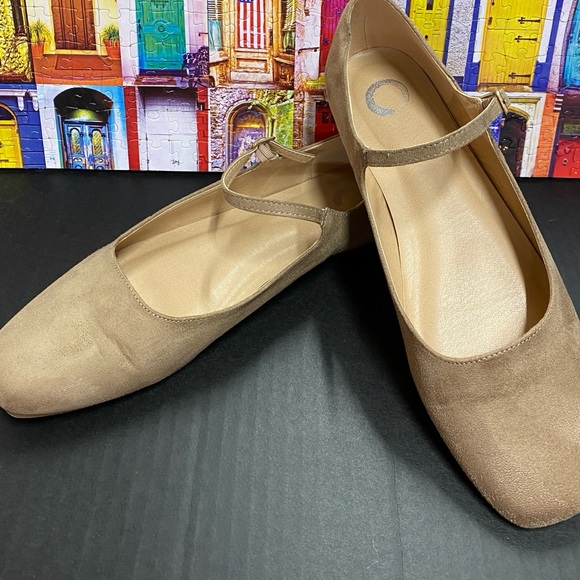 Women’s Carrie Mary Jean Flats - Picture 5 of 7